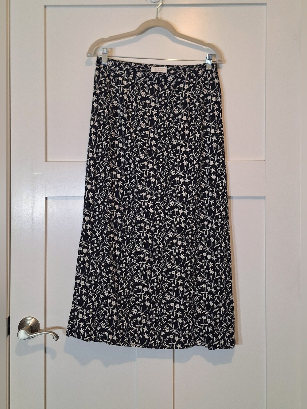 Christopher & Banks Maxi Skirt Ditzy Floral Black & White Size 8
